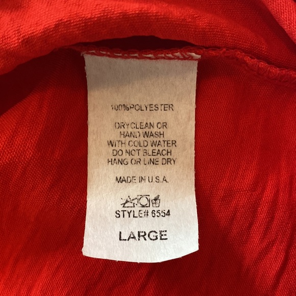 Like New Entro Peplum Top with Flutter Sleeves - Picture 3 of 3